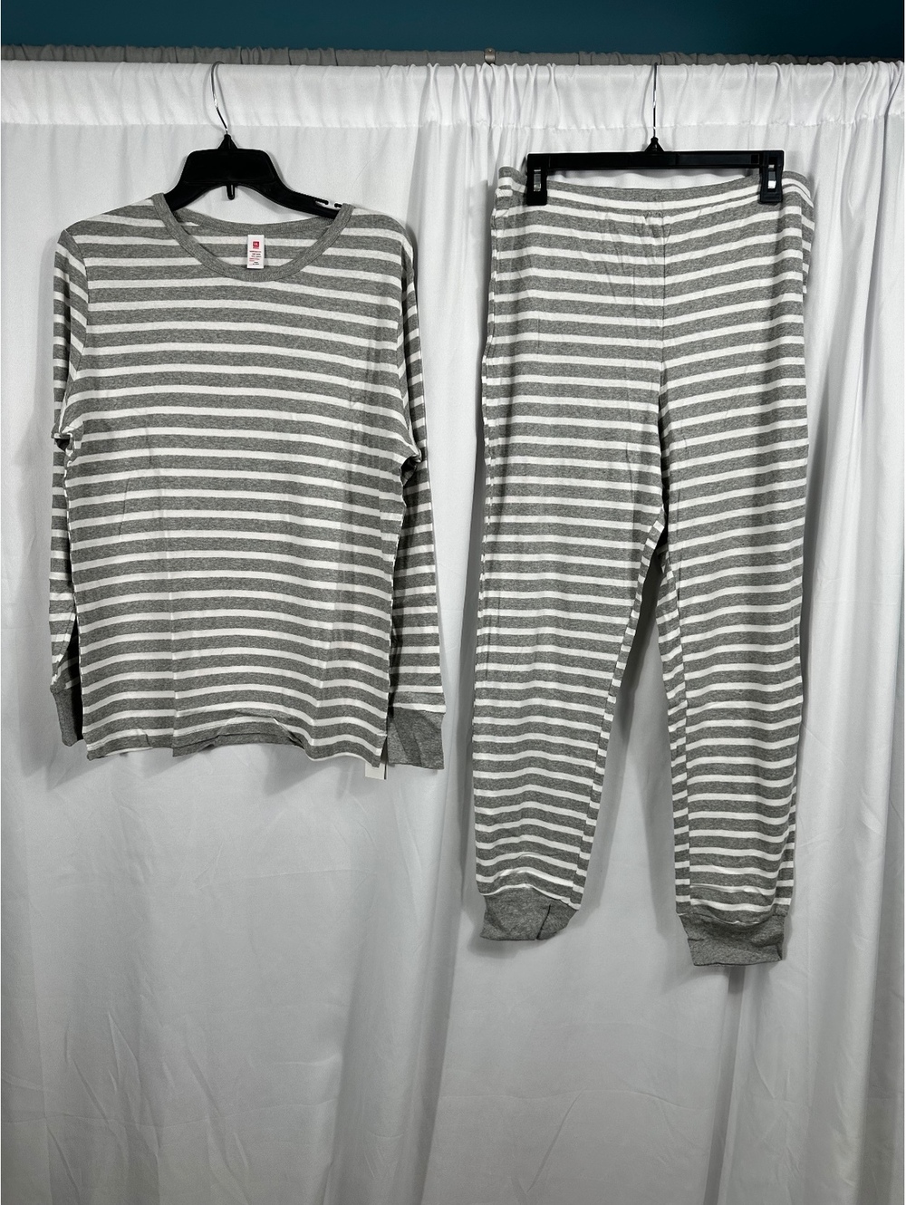 Women's Gray and White Striped Cotton Pajama Set XXL